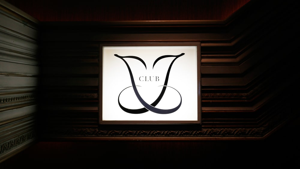 CLUB J